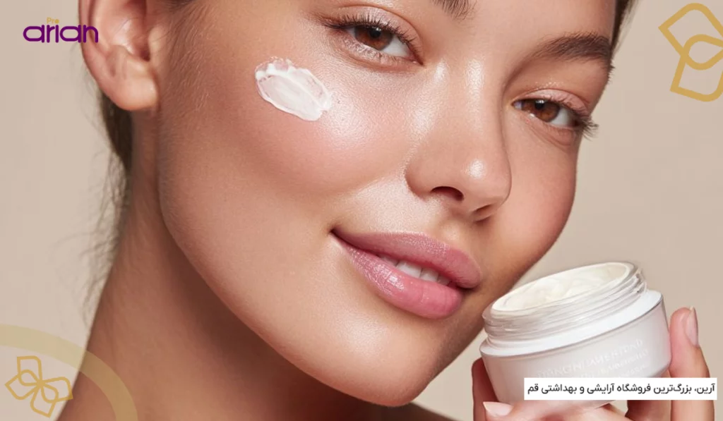 فرق سرم آبرسان با کرم آبرسان چیست؟ | مقایسه کامل سرم و کرم آبرسان 3 6 8