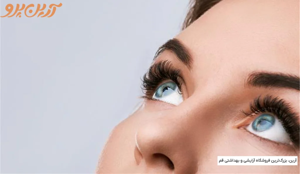 دلیل ضعیف شدن مژه ها