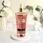 بادی اسپلش زنانه وودلایک مدل BURBERRY HER حجم 250 میل - Image 2